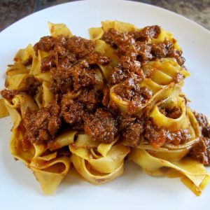 Pappardelle al sugo di cinghiale